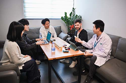 Brand Building Strategies in the High VG Vape Juice Industry